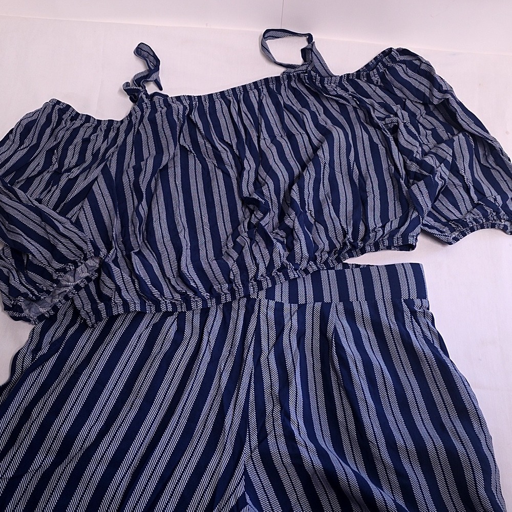 Torrid Jumpsuit Set Womens 0R Navy Blue Striped Off Shoulder Crop Top Wide Leg